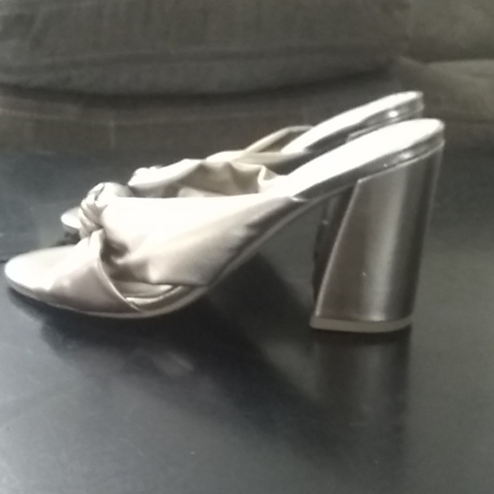 Sandle heels